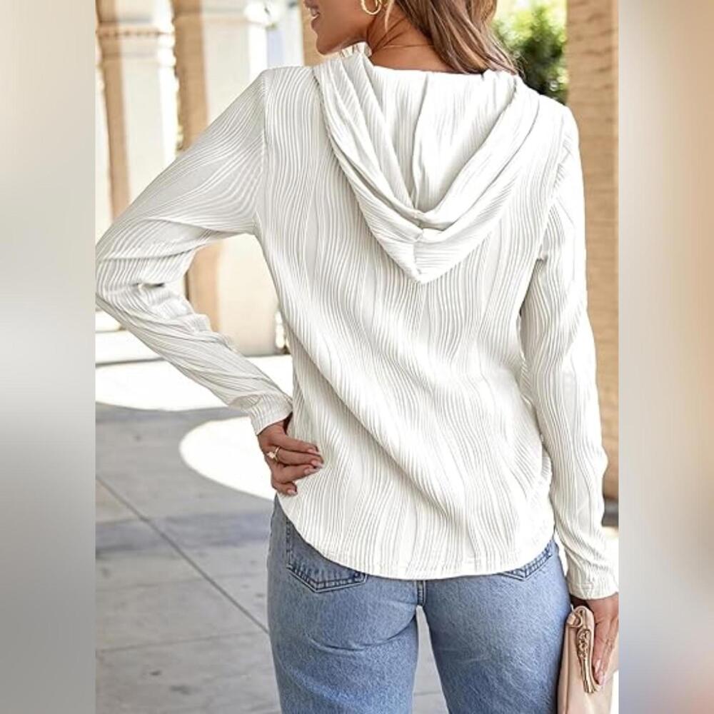 NWT Evaless Textured V Neck Lightweight Pullover Hoodie, White, Medium - Picture 2 of 4